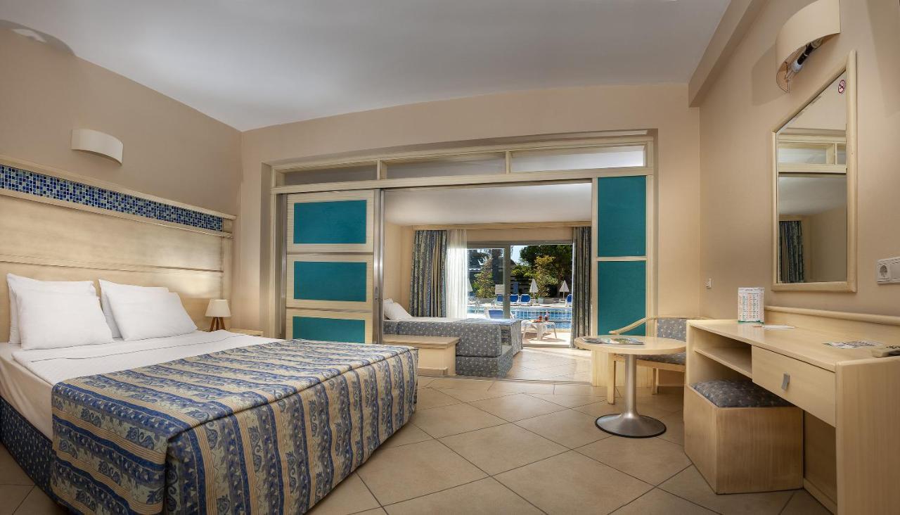 Ephesia Holiday Beach Club Kusadasi Exterior foto