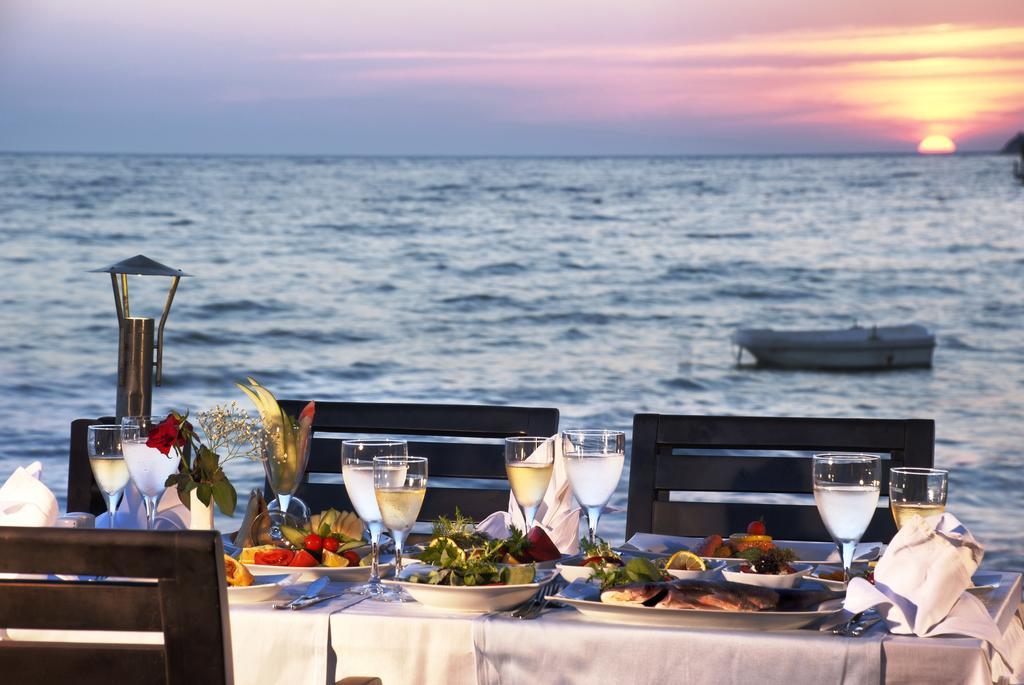 Ephesia Holiday Beach Club Kusadasi Exterior foto