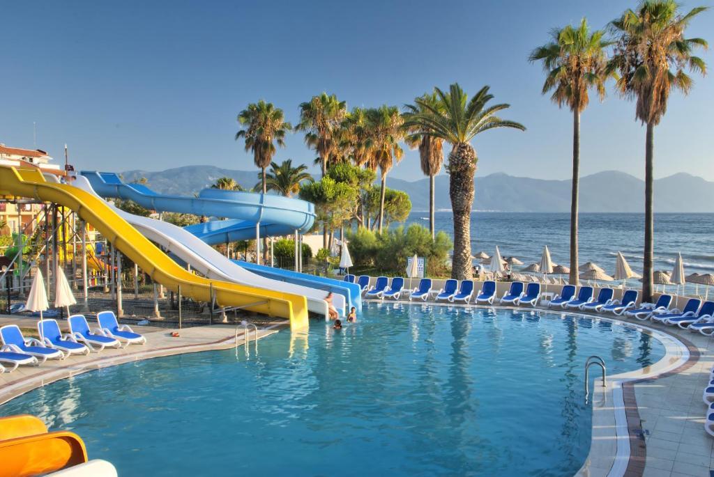 Ephesia Holiday Beach Club Kusadasi Exterior foto